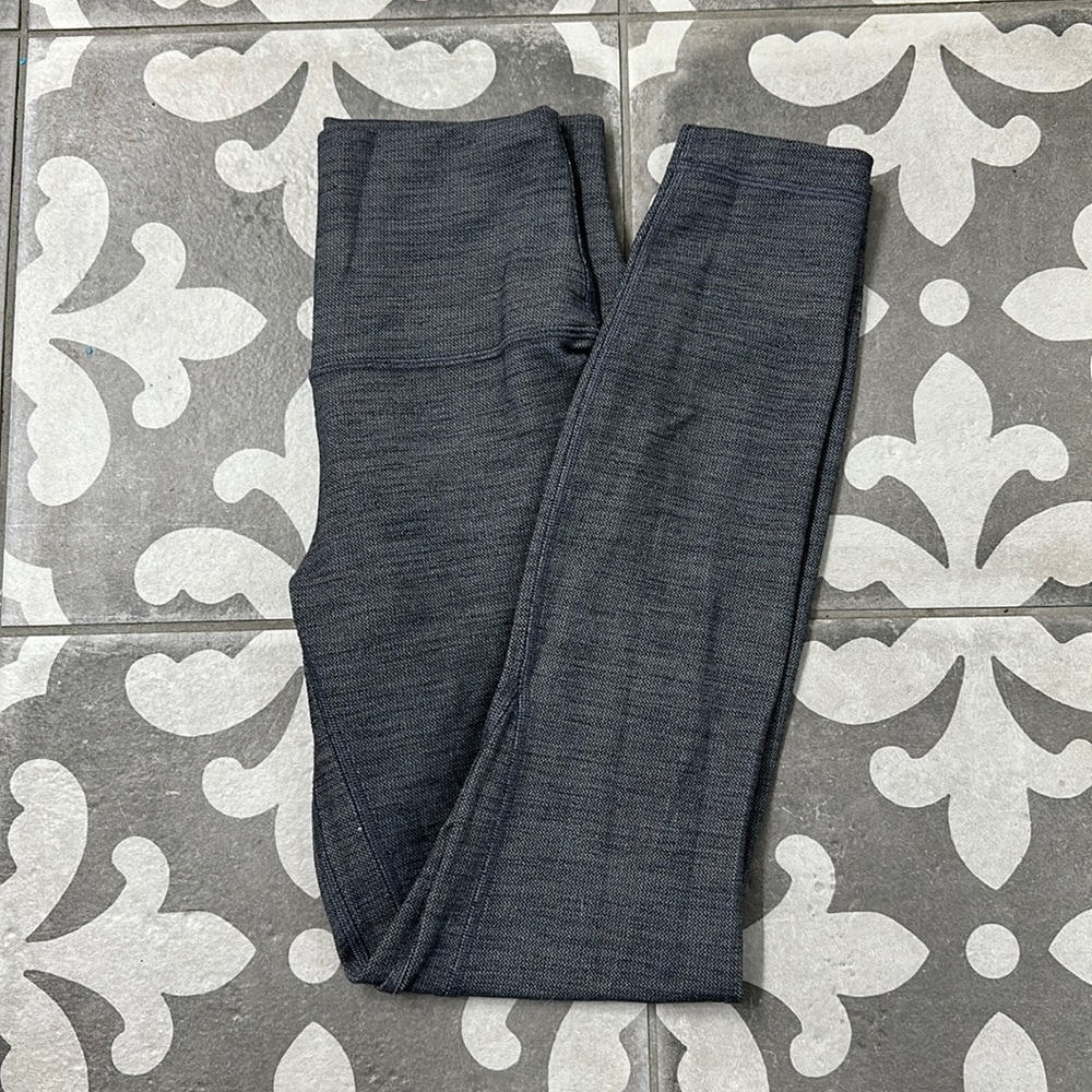 COPY - EUC lululemon herringbone aligns